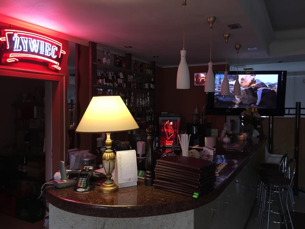 Motel U Olka Boczow Eksteriør billede